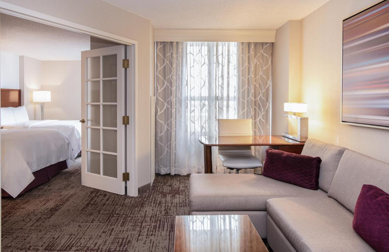 Chicago Marriott Suites Диърфийлд Екстериор снимка