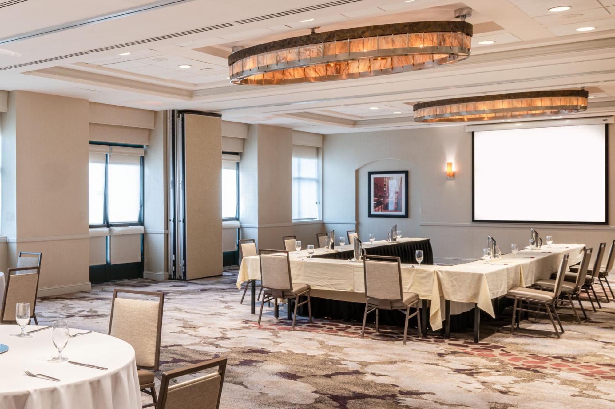 Chicago Marriott Suites Диърфийлд Екстериор снимка