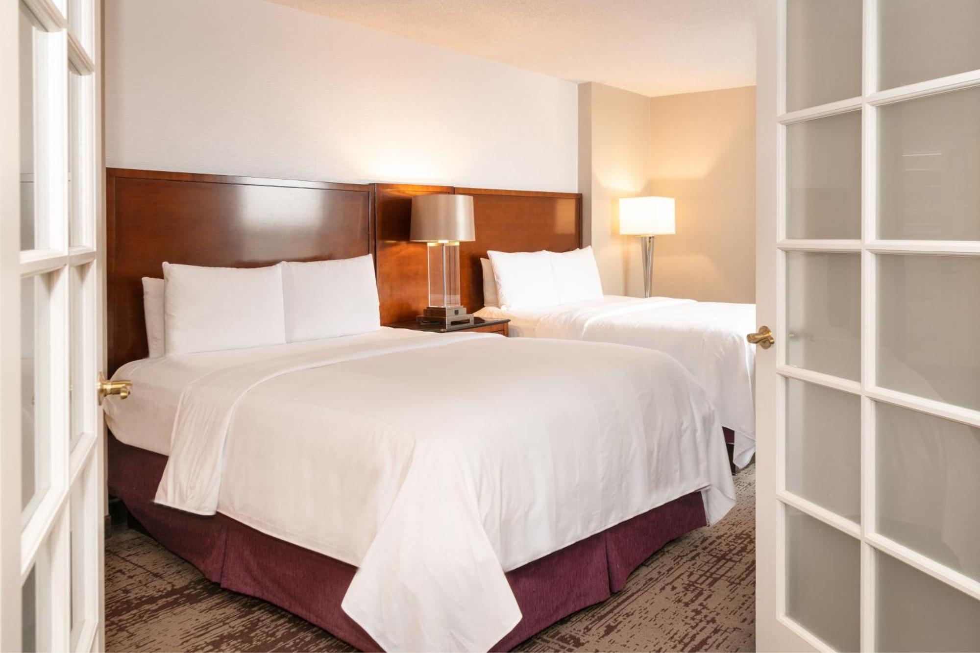 Chicago Marriott Suites Диърфийлд Екстериор снимка