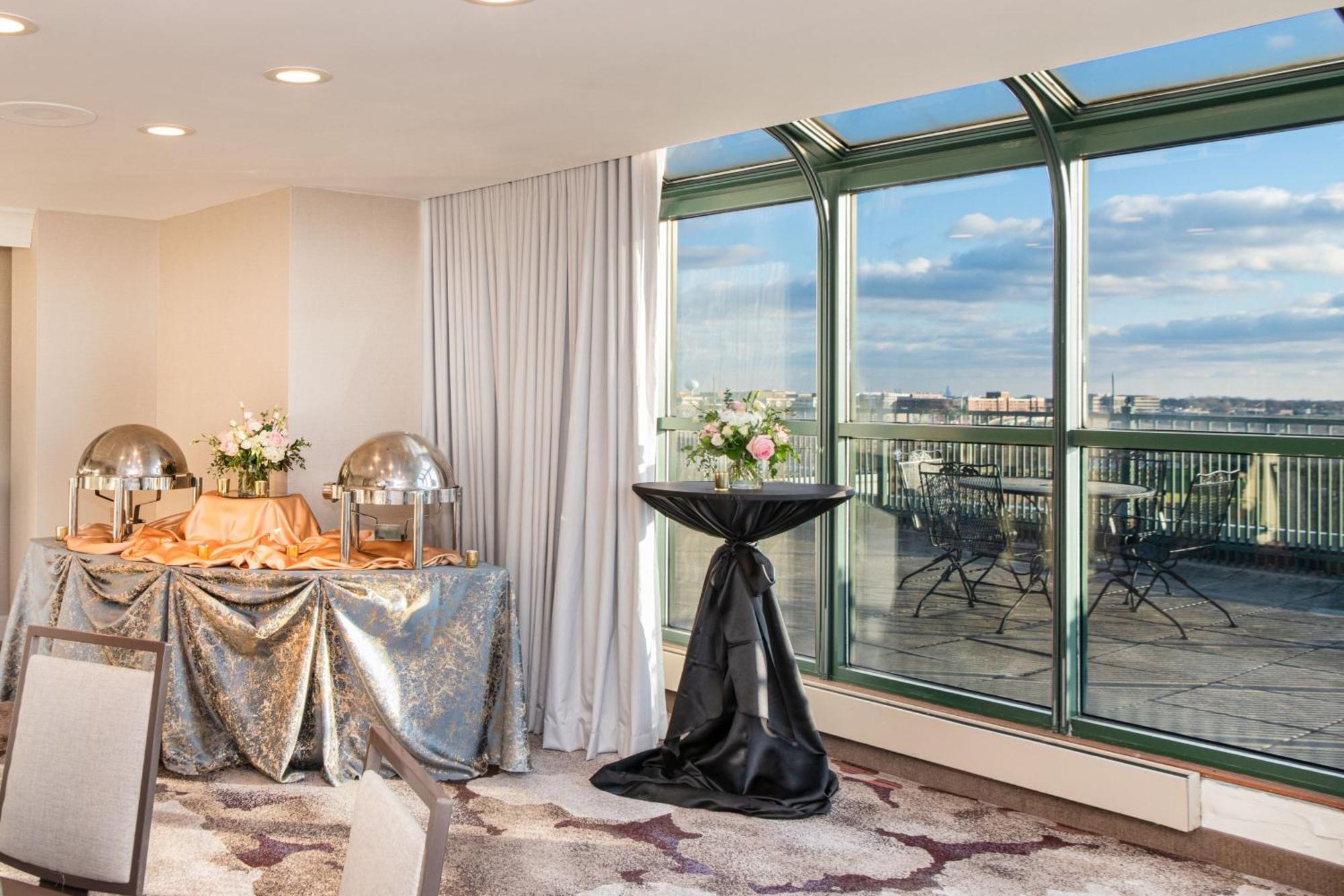 Chicago Marriott Suites Диърфийлд Екстериор снимка